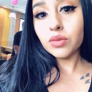 Meet your Posher, Jasmine